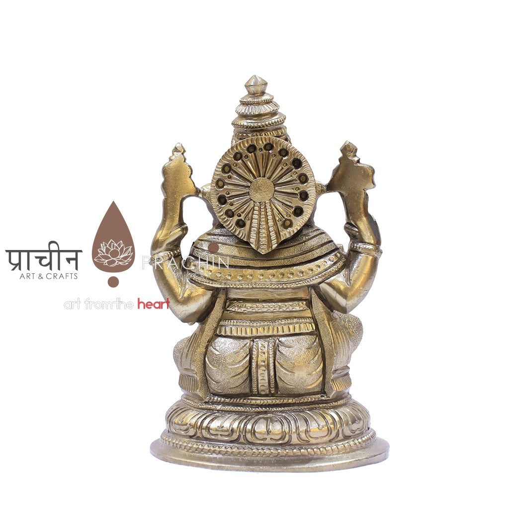 Ganesha Sitting
