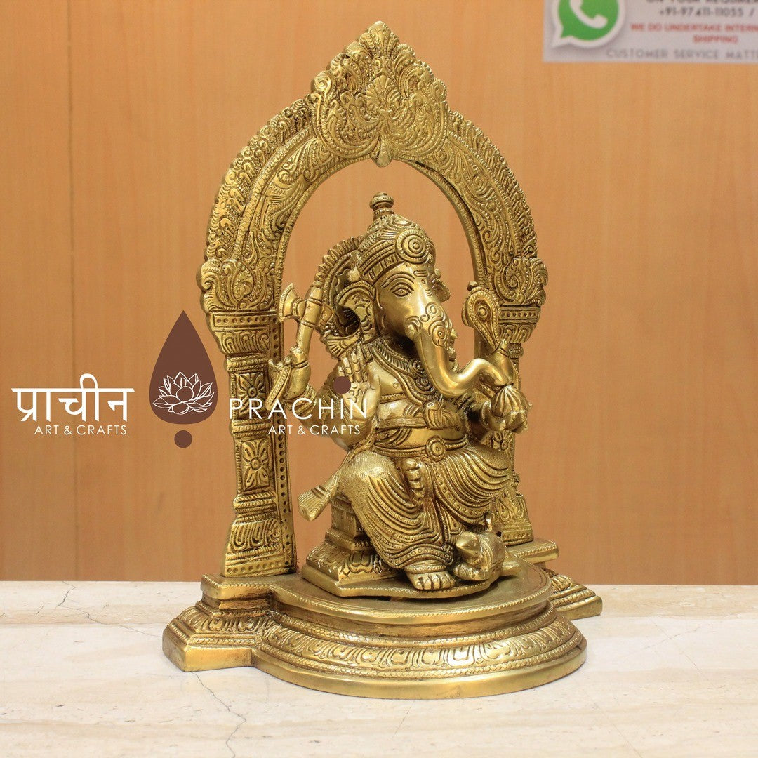 Ganesha Sitting