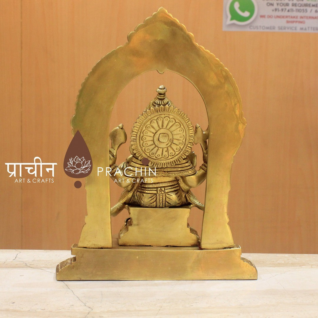 Ganesha Sitting