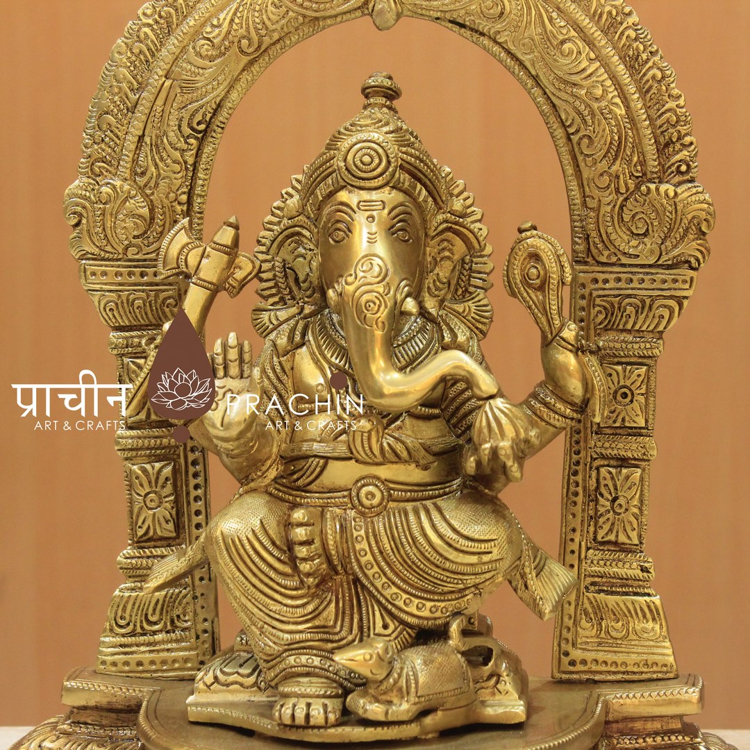 Ganesha Sitting