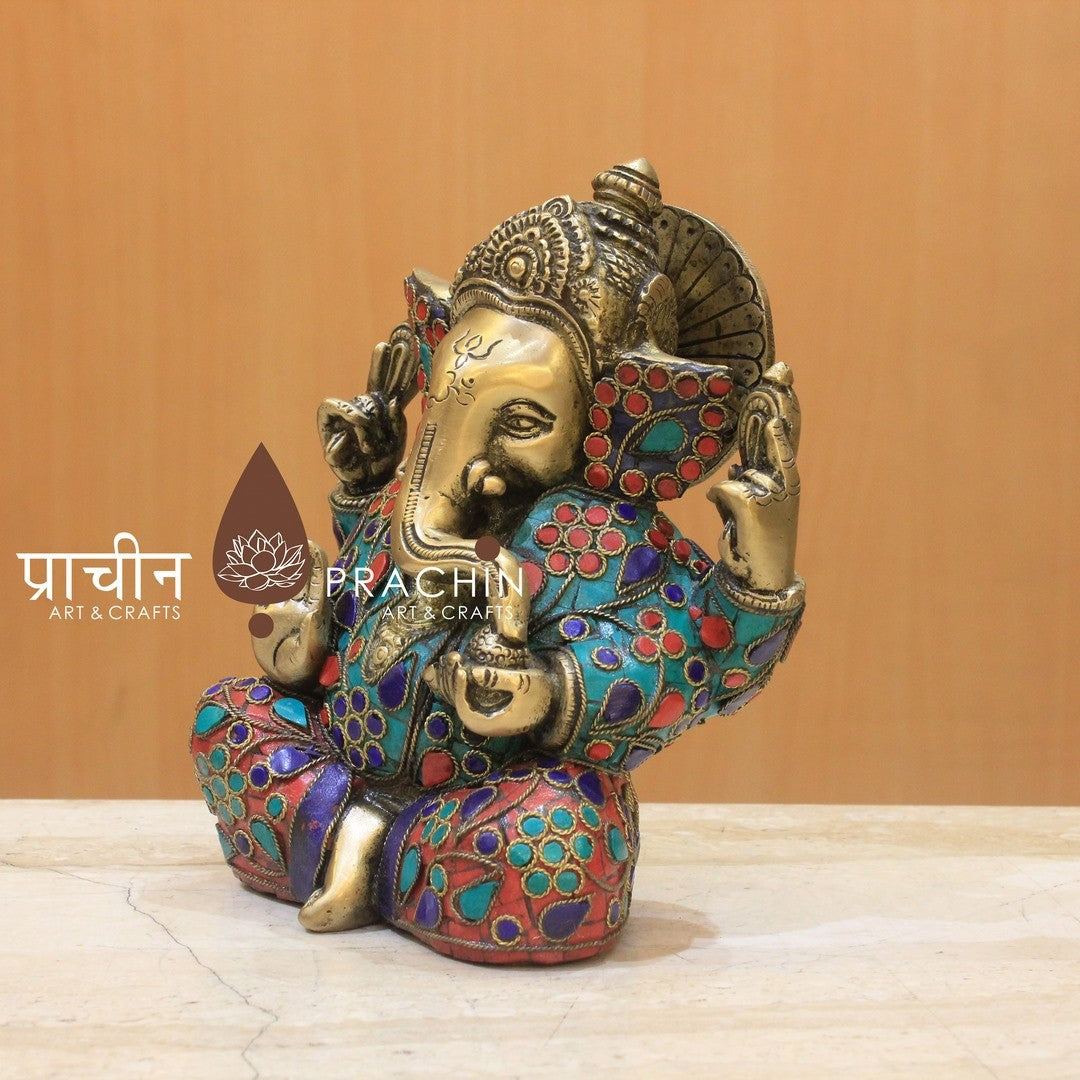 Ganesha Sitting