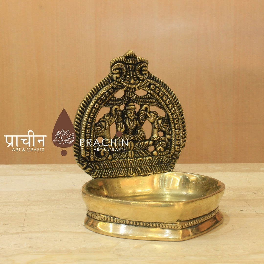 Gaja Lakshmi Lamp/Laxmi Lamp Kamakshi Deepa