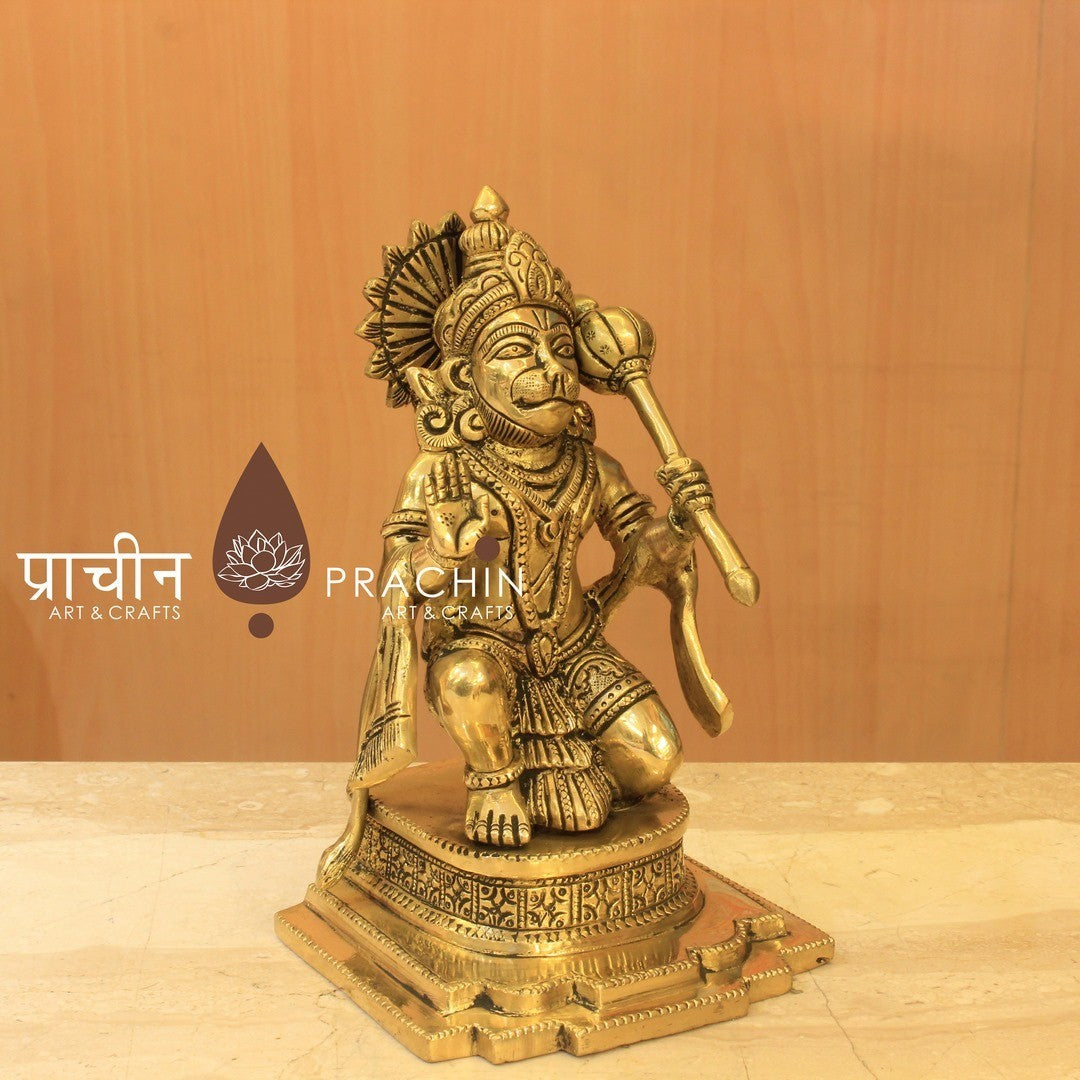 Hanuman Sitting Ashirwad