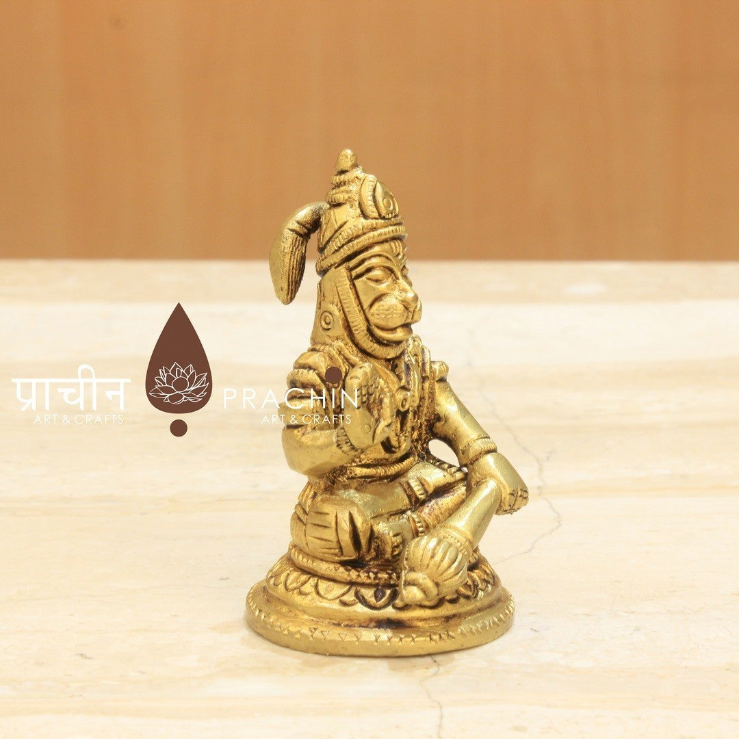 Hanuman Sitting