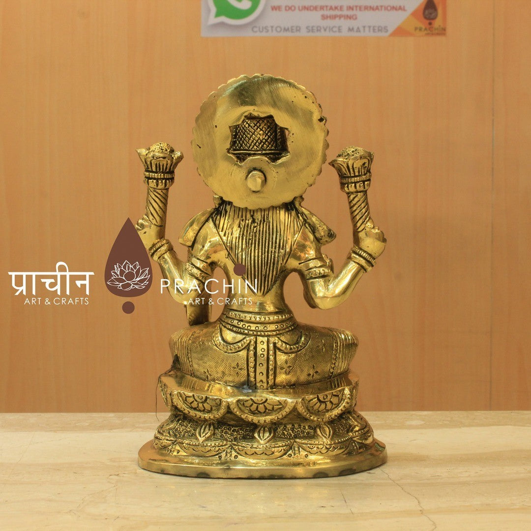 Laxmi Sitting In Padmasana