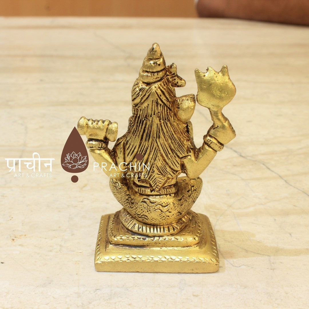 Shiva Sitting