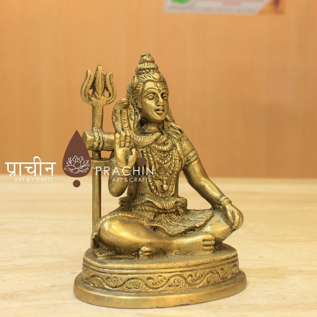 Shiva Sitting