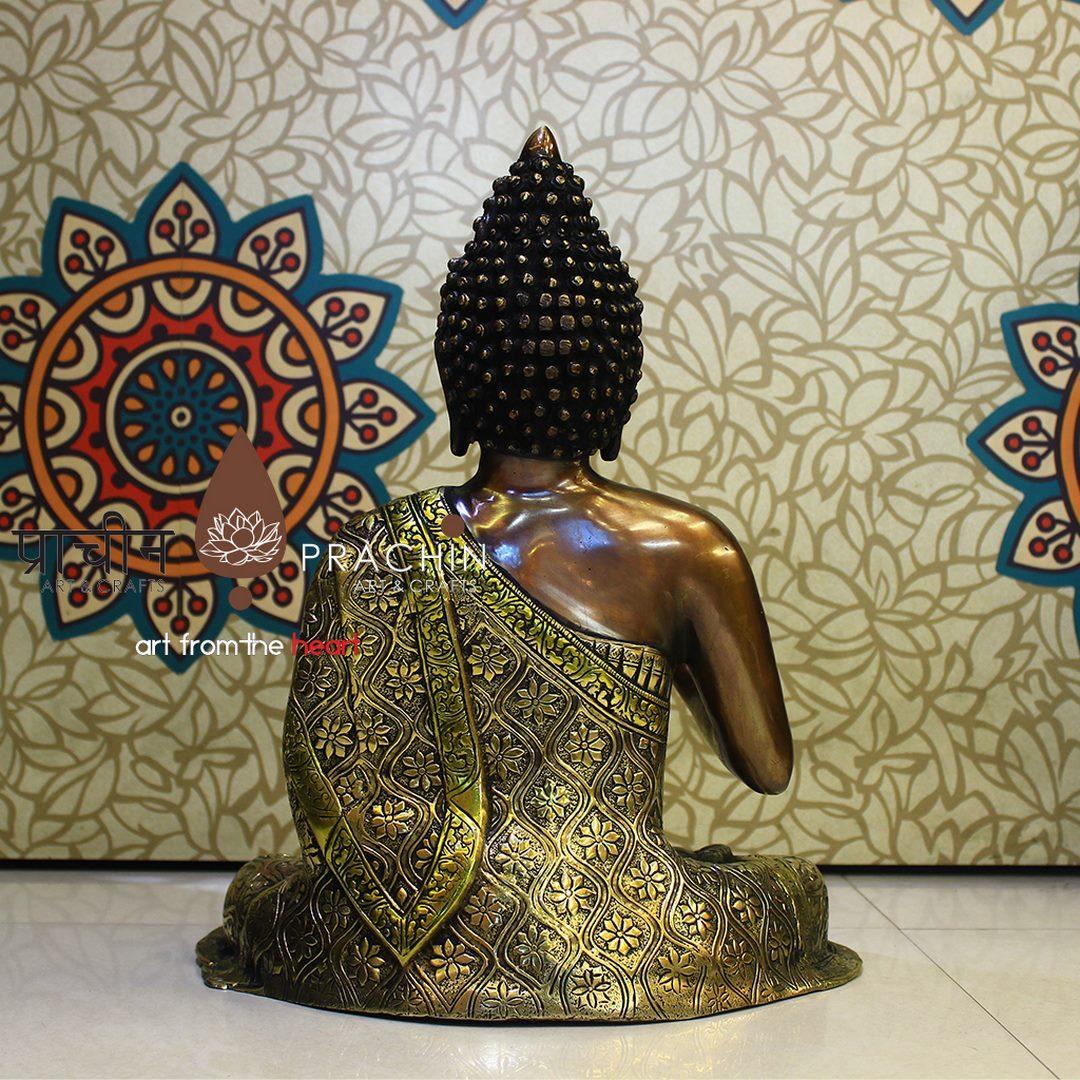 Buddha Sitting in Dhayana Mudra