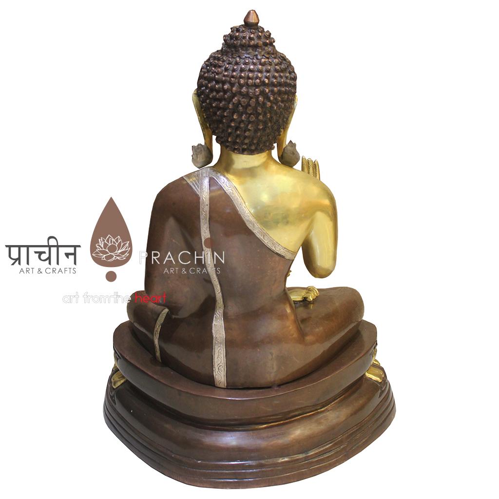 Buddha Sitting in Dhyana Mudra