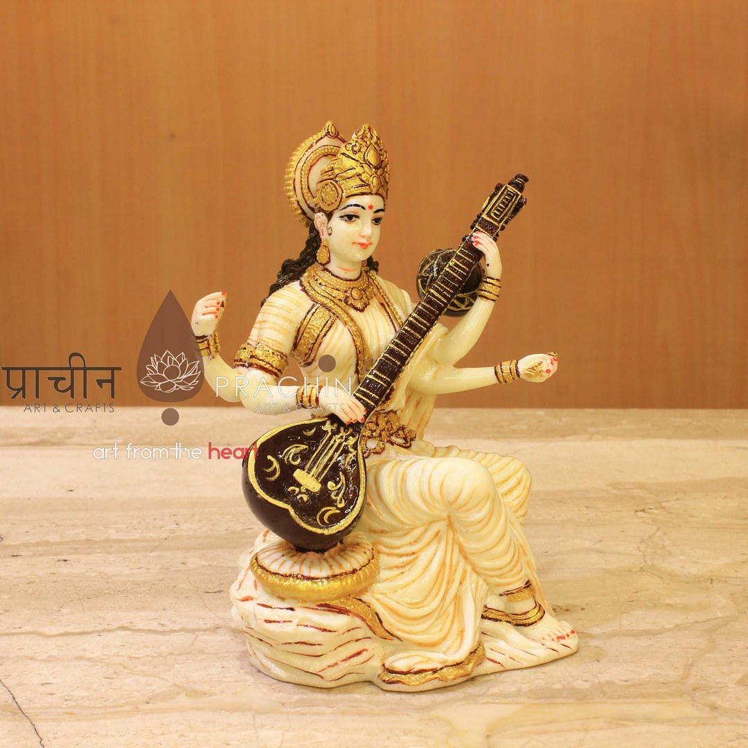 Saraswathi Sitting