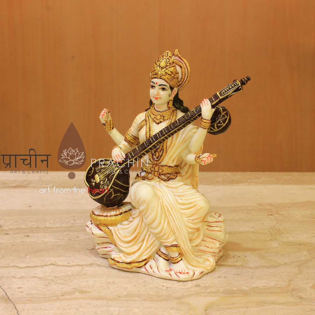 Saraswathi Sitting