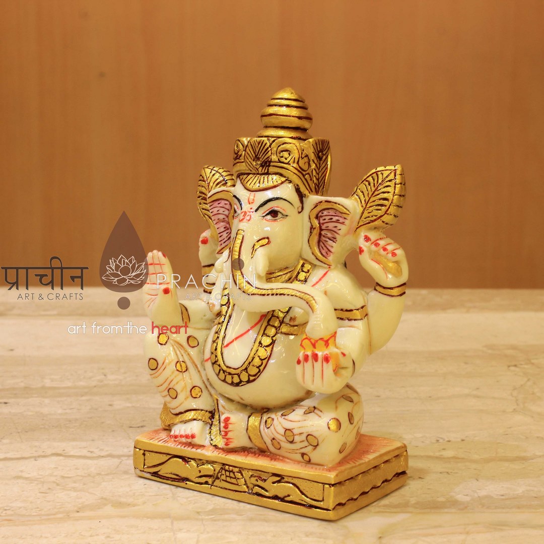 Ganesha Sitting