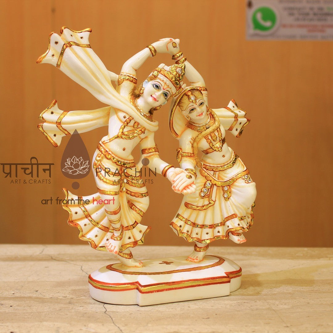 Radha Krishna Dancing