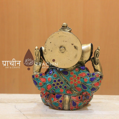 Ganesha Sitting