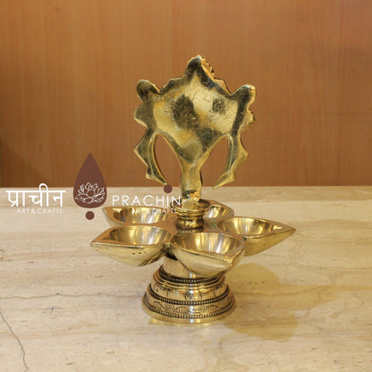 Shanku Chakra Deepam