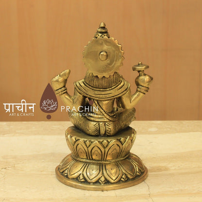 Vishnu Sitting on Lotus