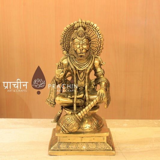 Hanuman Sitting Ashirwad