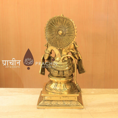 Hanuman Sitting Ashirwad