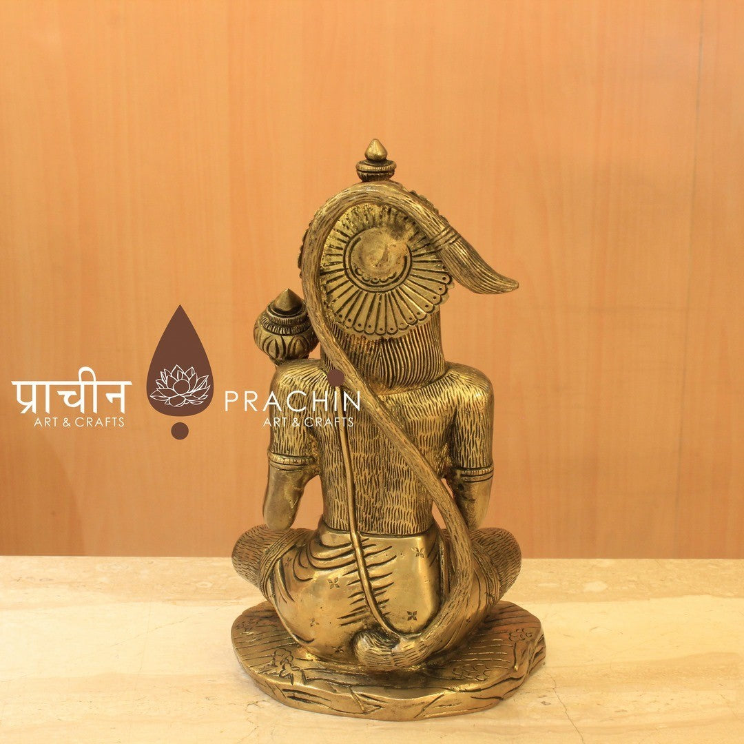 Hanuman Sitting Ashirwad