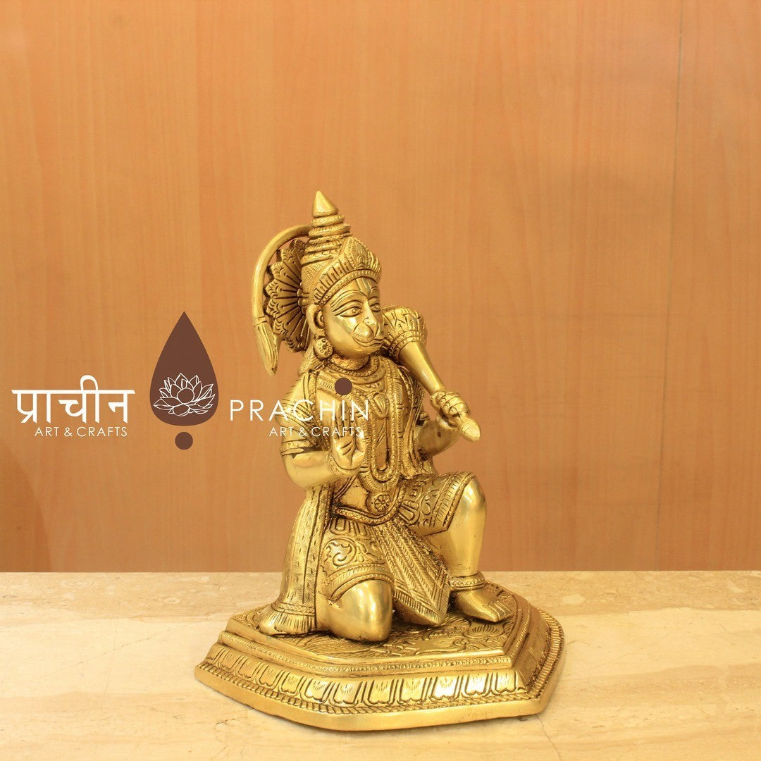 Hanuman Sitting Ashirwad