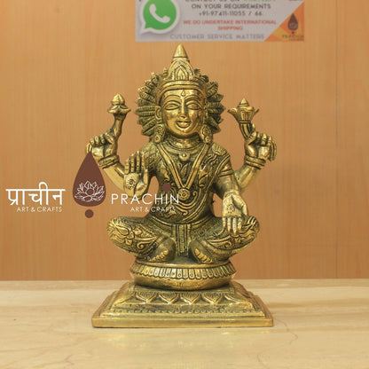 Goddess Laxmi Sitting In Padmasana