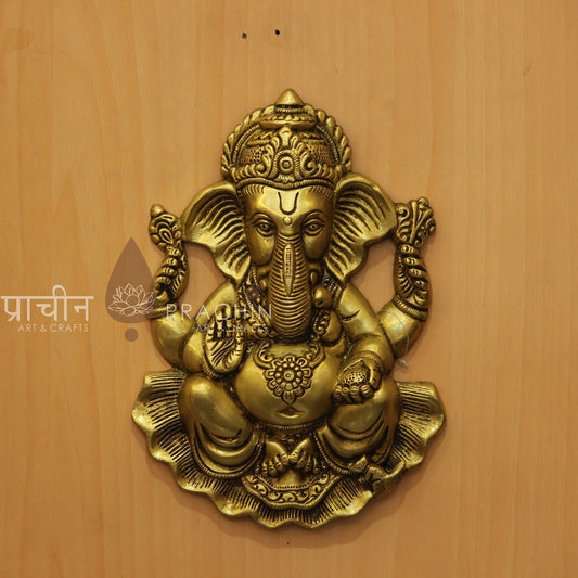 Hanging Ganesha Sitting