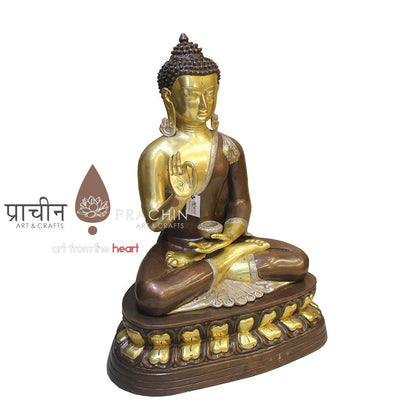 Buddha Sitting in Dhyana Mudra